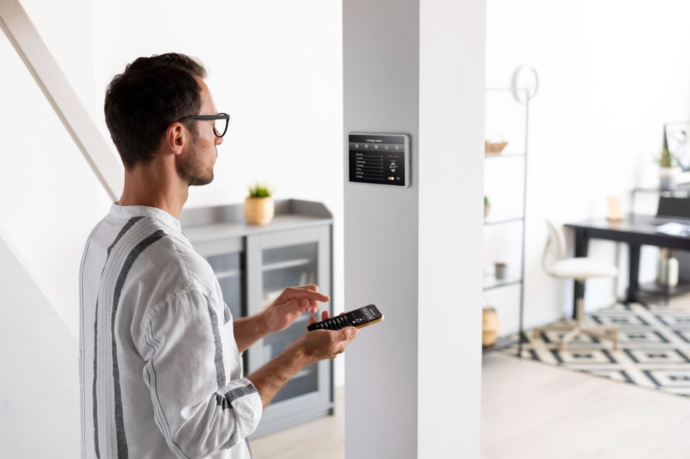 8 Advantages of Wireless Door Controllers in Modern Buildings